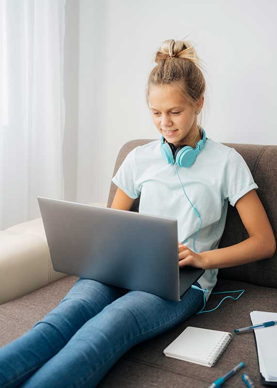 matikan opiskelua kotona etänä